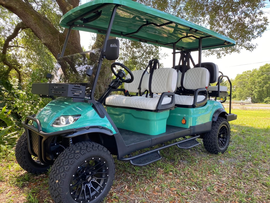 4 مقاعد عالية الجودة قابلة للترقية أعلى سيارة جولف EV4 + 2G 25mph لون قابل للتخصيص